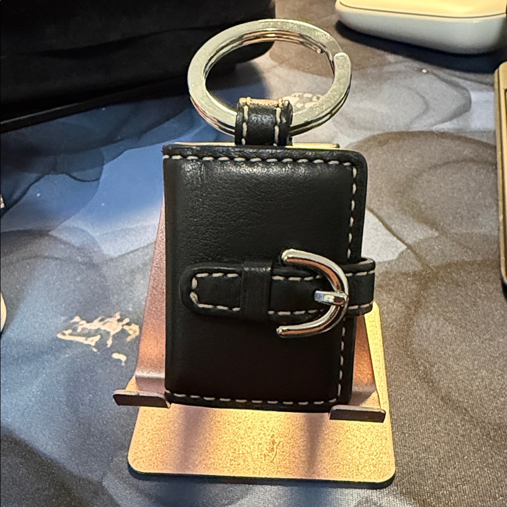 Coach Leather Keychain Wallet